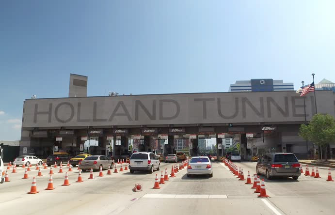Entrance to Holland Tunnel